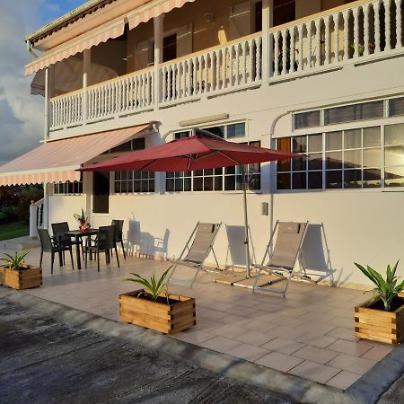 Maison Du Bien Etre Baie Mahault Esterno foto