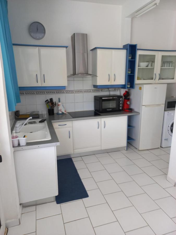 Maison Du Bien Etre Baie Mahault Esterno foto